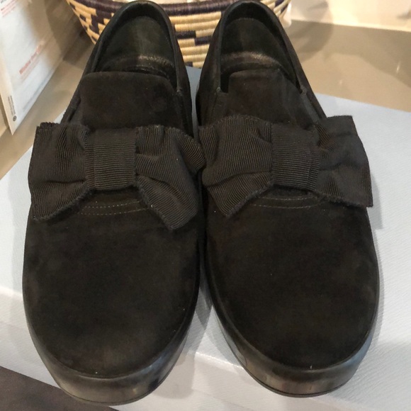 Prada Calzature suede bow slip-on - Picture 2 of 9